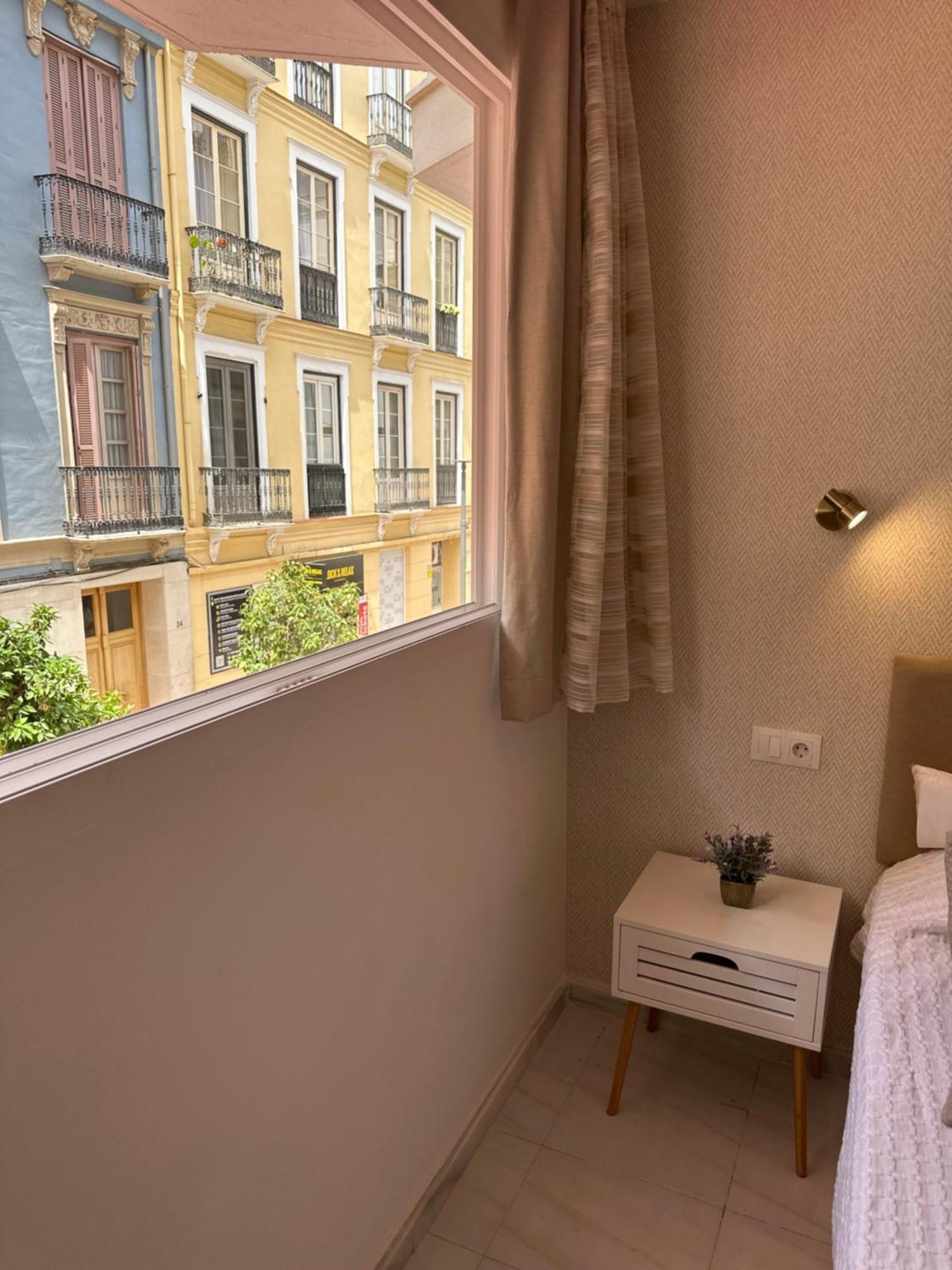 Cm Malaga Soho Apartment Luaran gambar