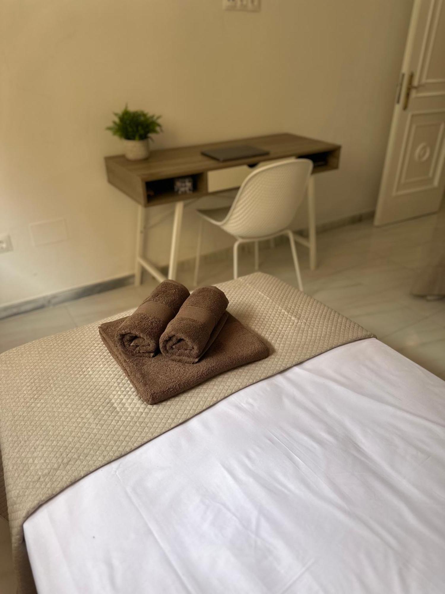 Cm Malaga Soho Apartment Luaran gambar