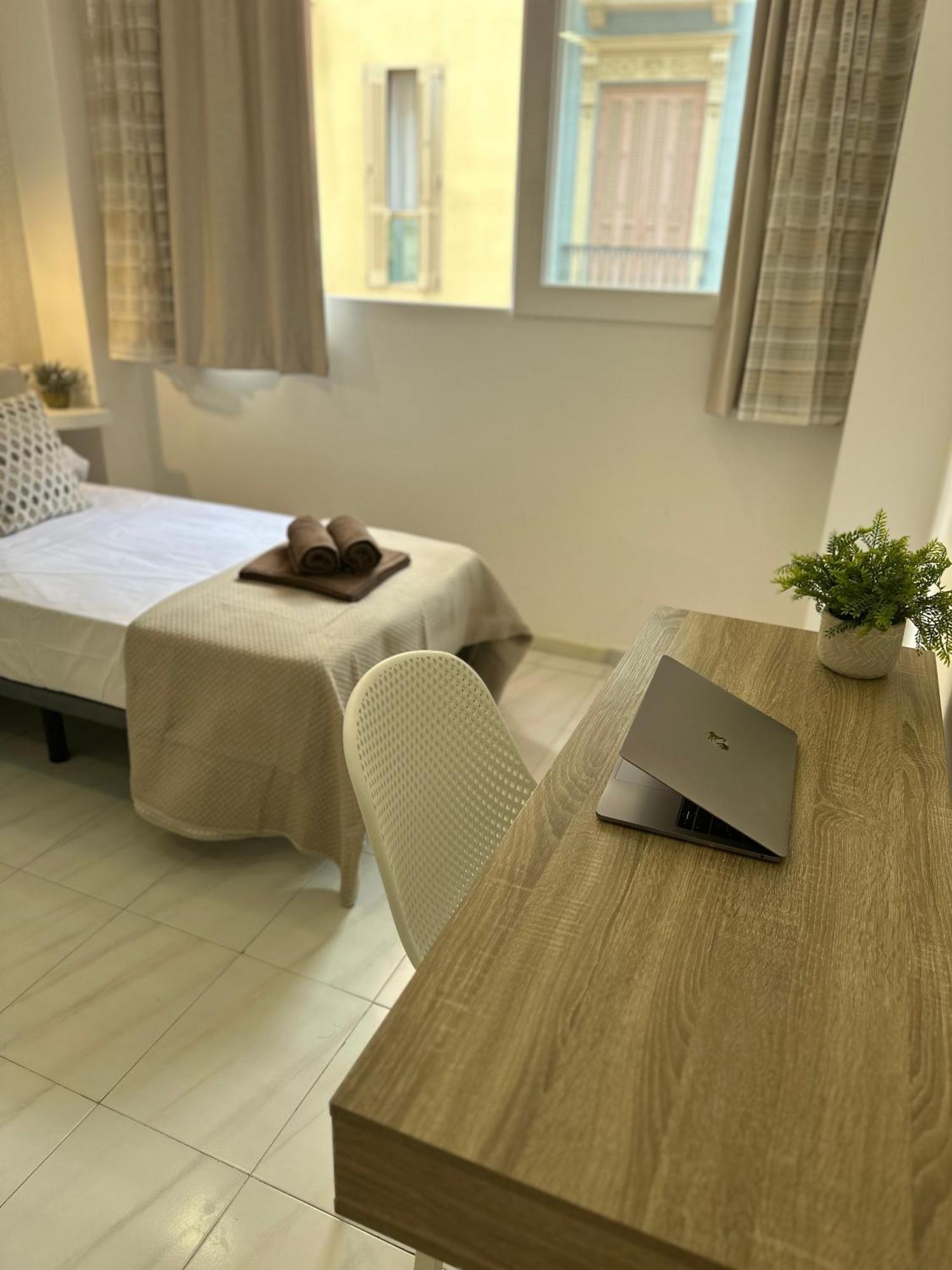 Cm Malaga Soho Apartment Luaran gambar