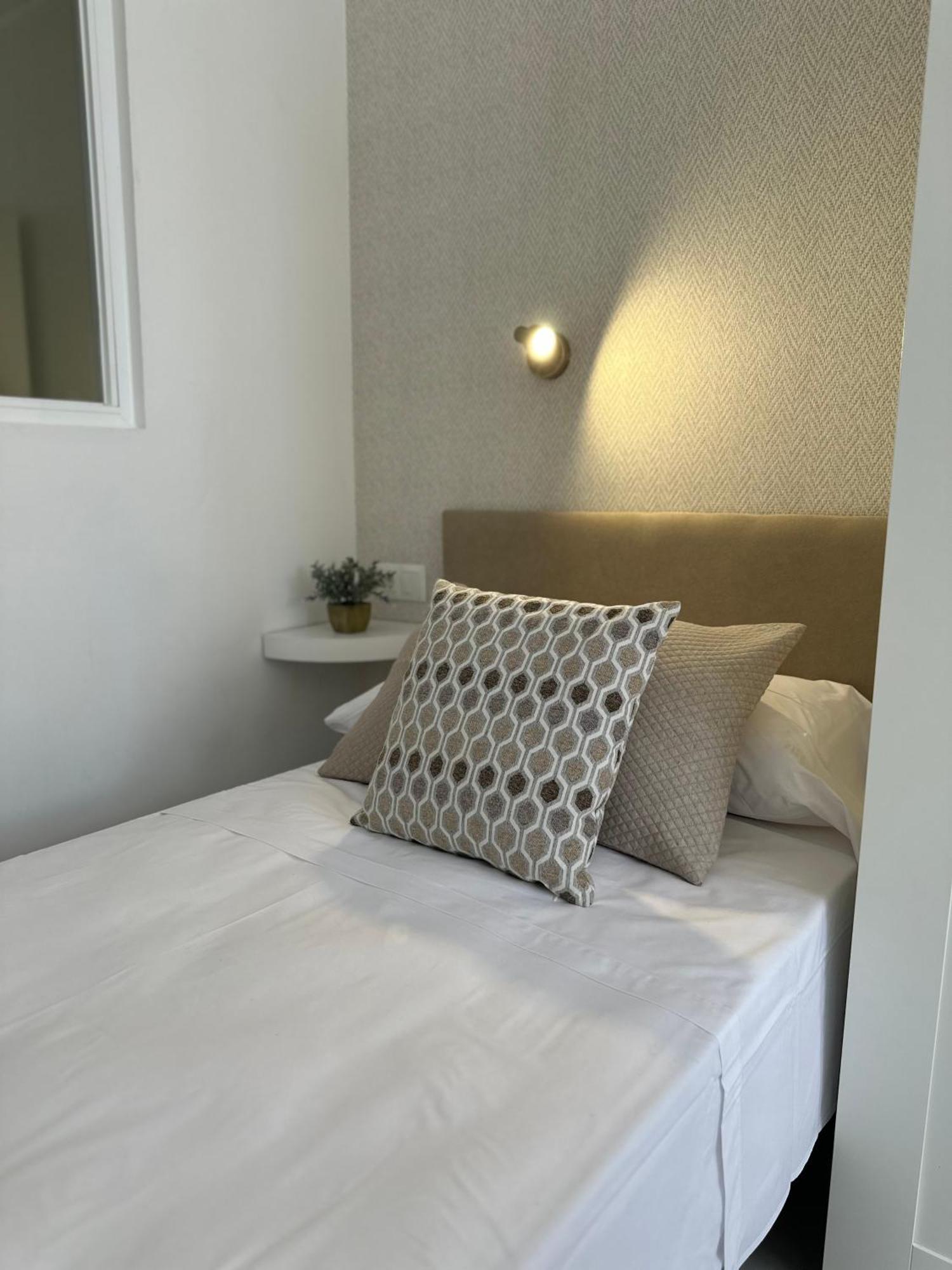 Cm Malaga Soho Apartment Luaran gambar