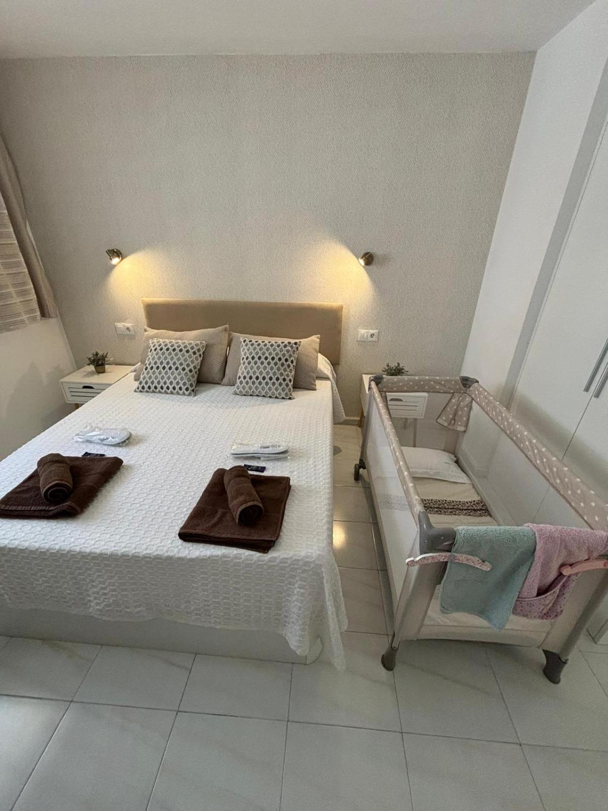 Cm Malaga Soho Apartment Luaran gambar