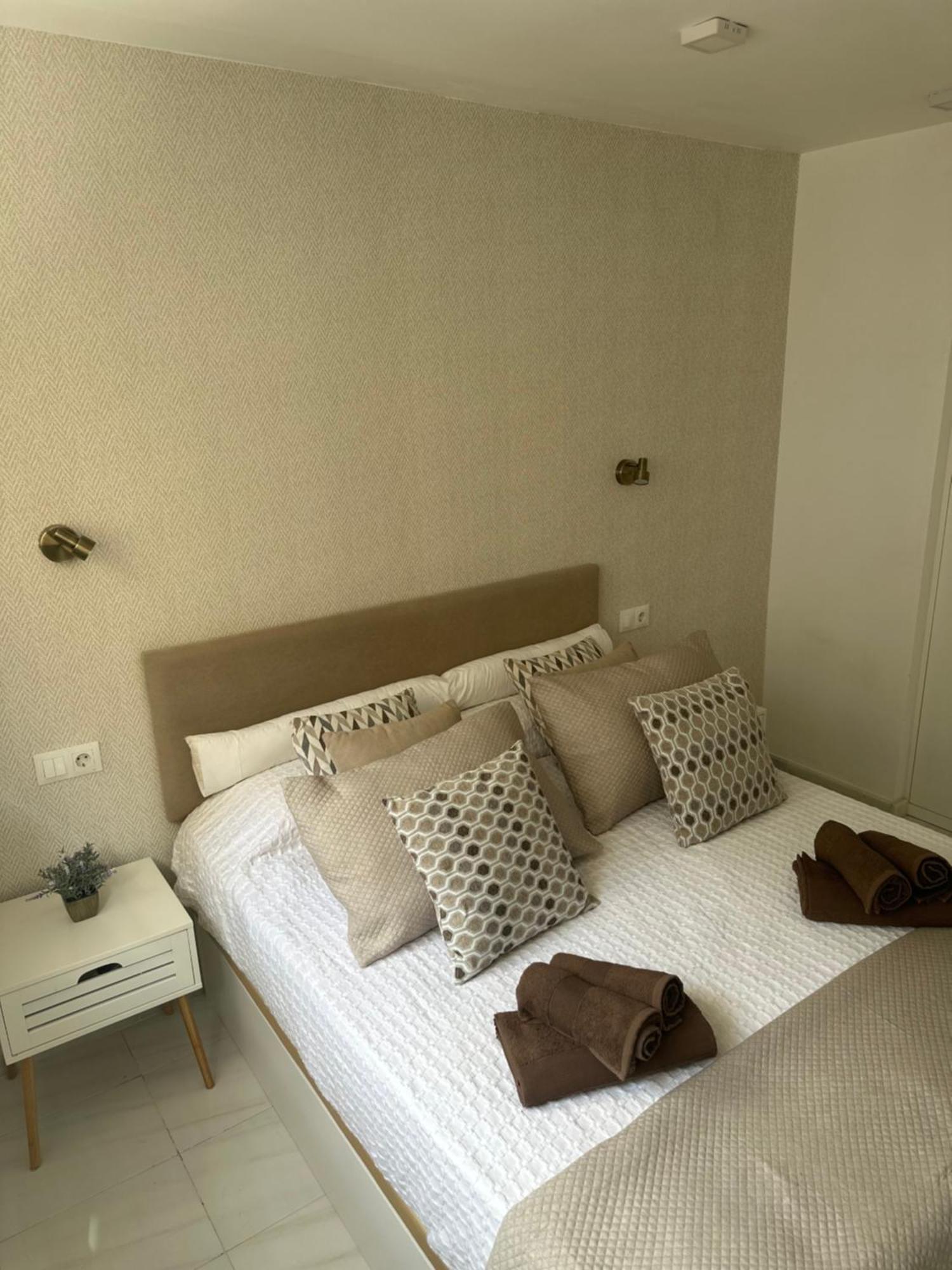 Cm Malaga Soho Apartment Luaran gambar